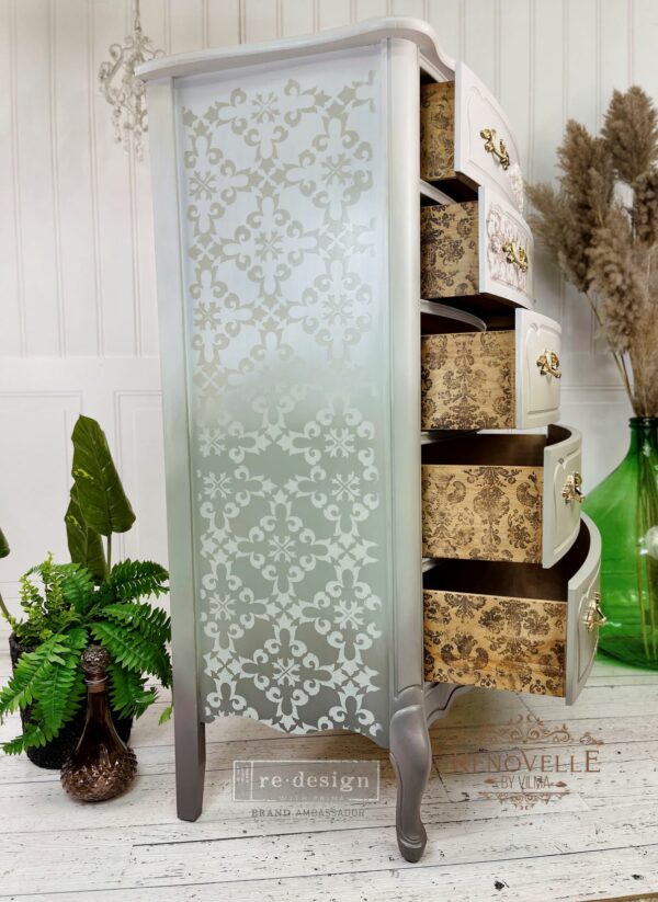 Re-Design Decor Stencils - Gothic Trellis 18"x25,5" - Image 2