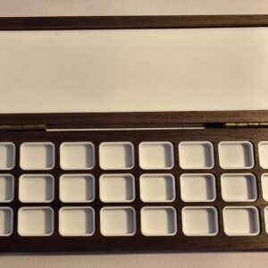Wooden pallet case for 24 colors